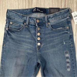 Gap high rise universal skinny jean, distressed, button fly size 28/6R NWT